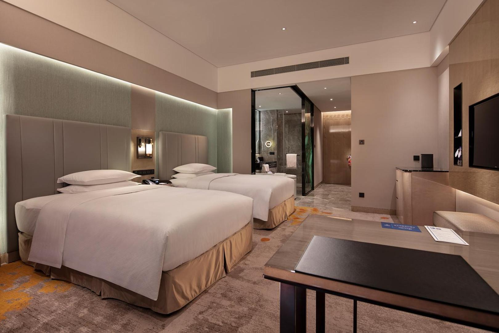 Отель Hilton Taizhou Тайчжоу Экстерьер фото
